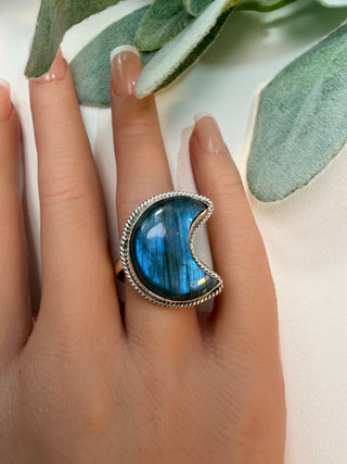 24 Moon Labradorite Ring Sz 6.5