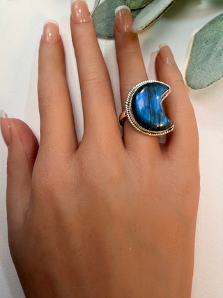 24 Moon Labradorite Ring Sz 6.5