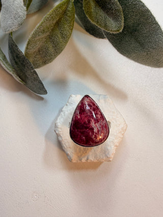 22 Natural Pink Thulite Ring Sz 6