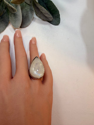 40 Rainbow Moonstone Ring Sz 7