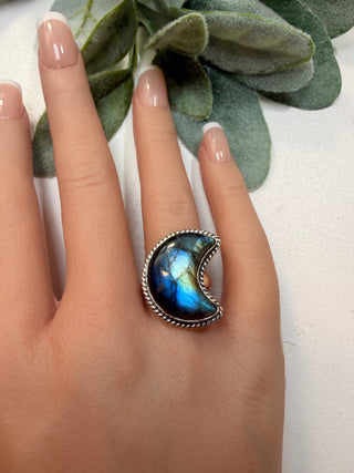 24 Moon Labradorite Ring Sz 6