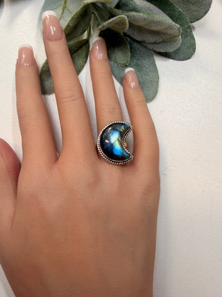 24 Moon Labradorite Ring Sz 6