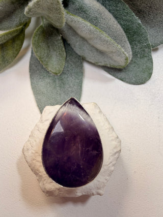 30 Chevron Amethyst Ring Sz 7.5